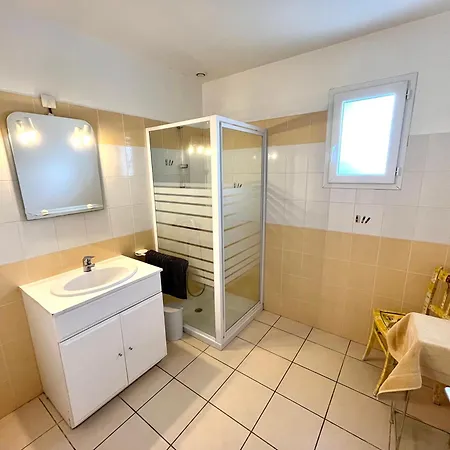 בית נופש Maison Familiale A Vairé