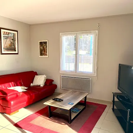 Maison Familiale A Vairé