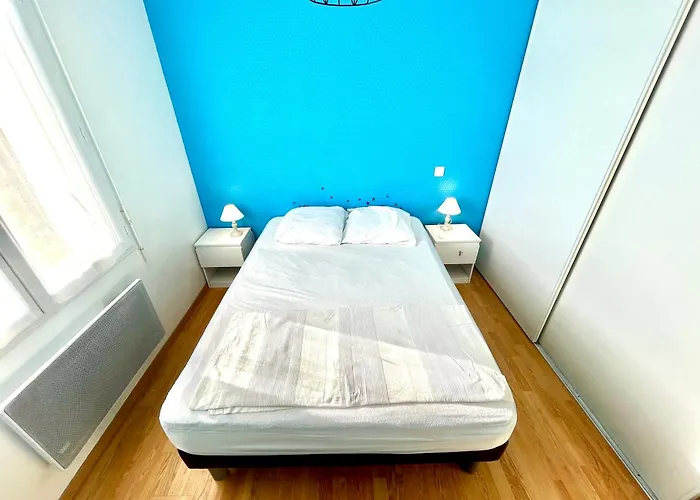 Maison Familiale à *